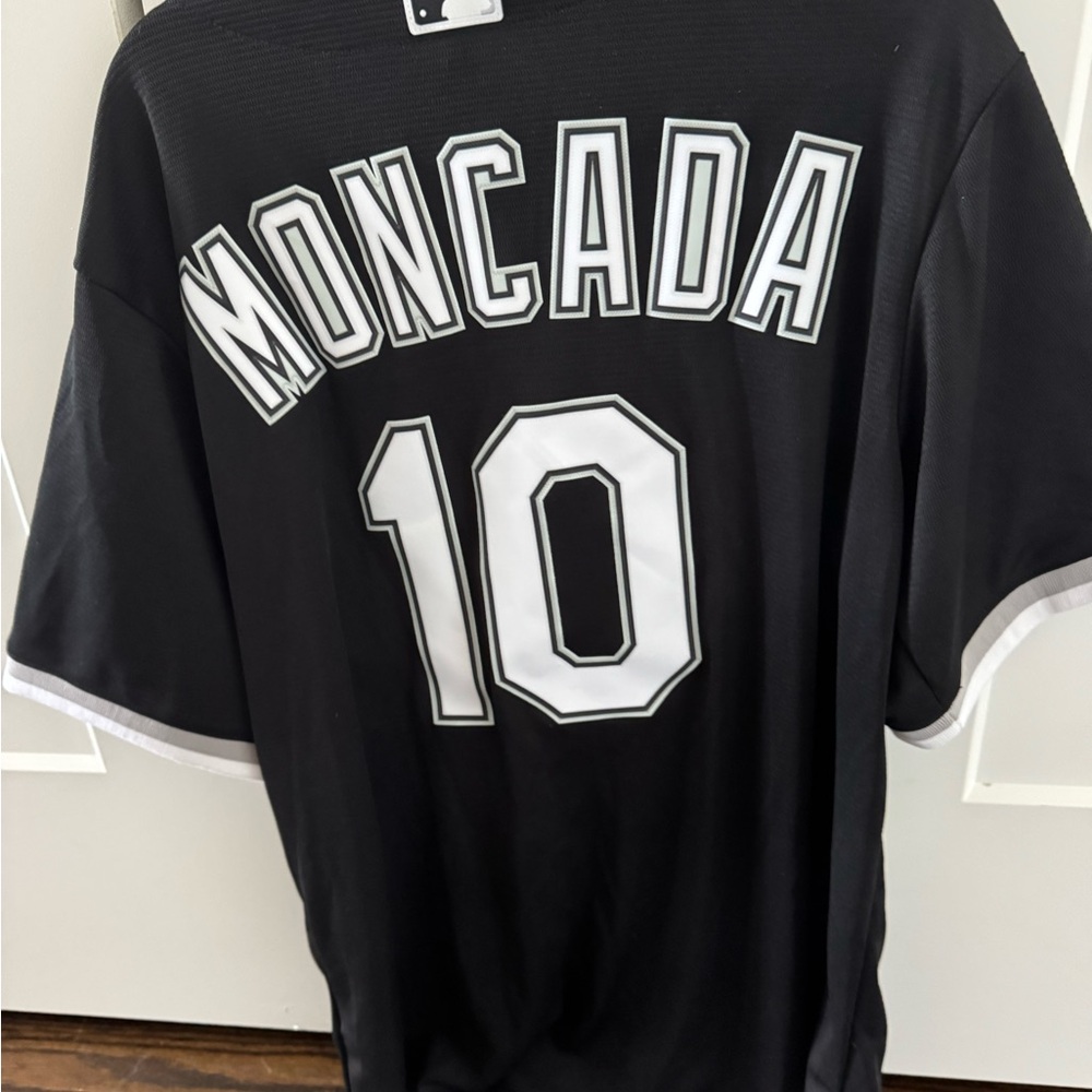 White Sox Jersey - Moncada - NWT